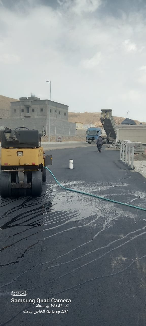 أعمال الأسفلت في الريث - سفلتة مواقف وأحواش